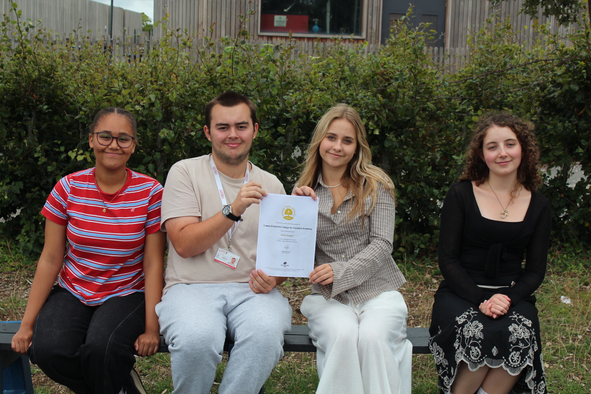 Cowes Celebrates Green Tree Schools Award